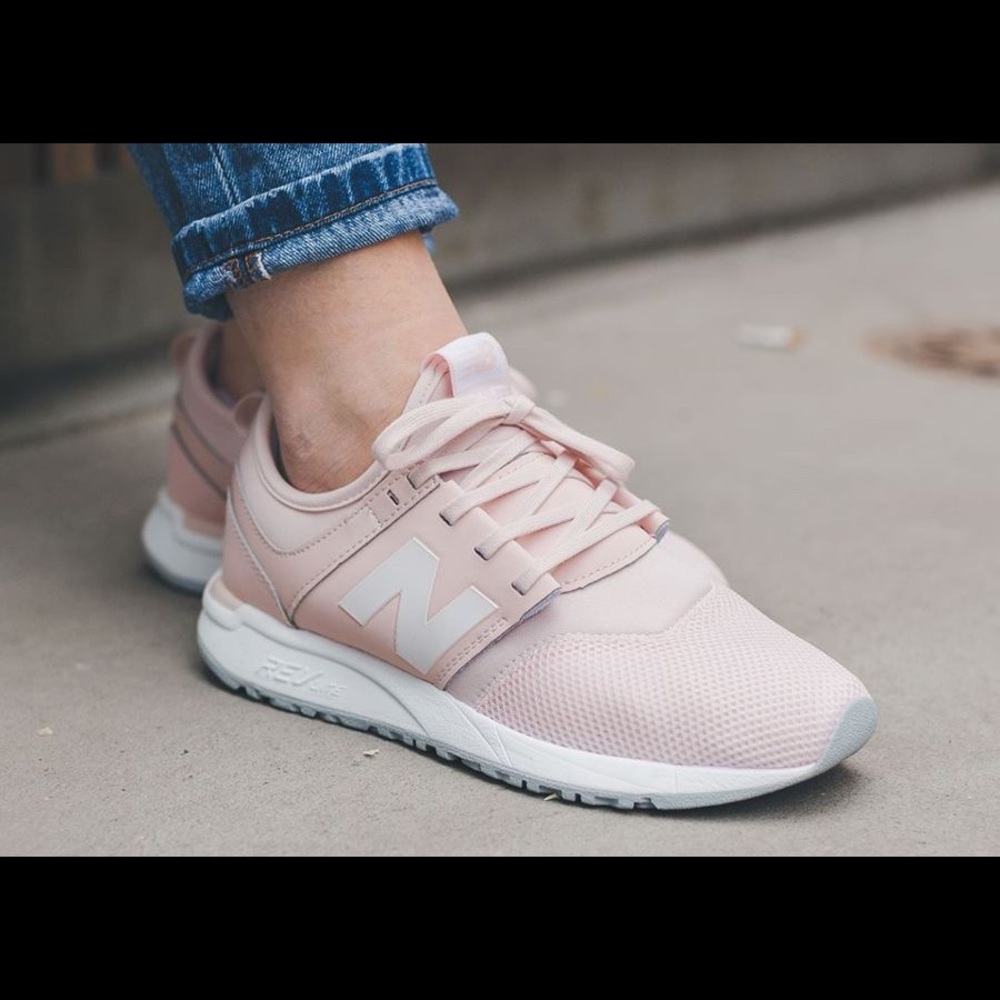 Womens New Balance 247 REVLITE Sneakers